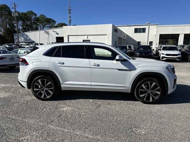 new 2025 Volkswagen Atlas Cross Sport car, priced at $51,928