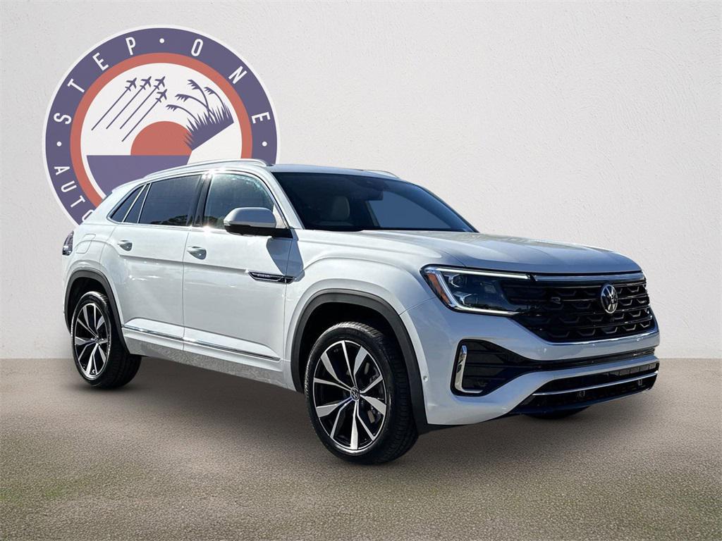new 2025 Volkswagen Atlas Cross Sport car, priced at $52,851