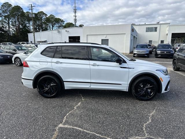 new 2024 Volkswagen Tiguan car, priced at $33,856