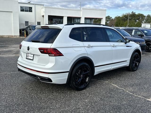 new 2024 Volkswagen Tiguan car, priced at $33,856