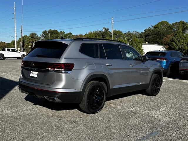 new 2025 Volkswagen Atlas car, priced at $43,596