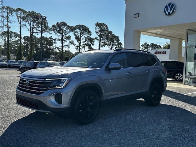 new 2025 Volkswagen Atlas car, priced at $43,596