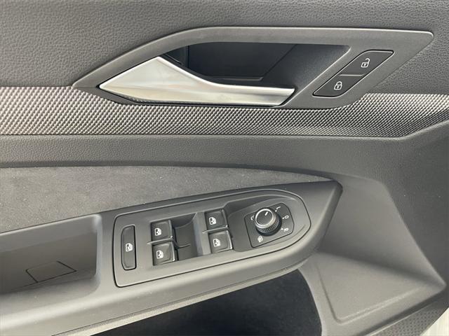 new 2025 Volkswagen Golf GTI car, priced at $39,565