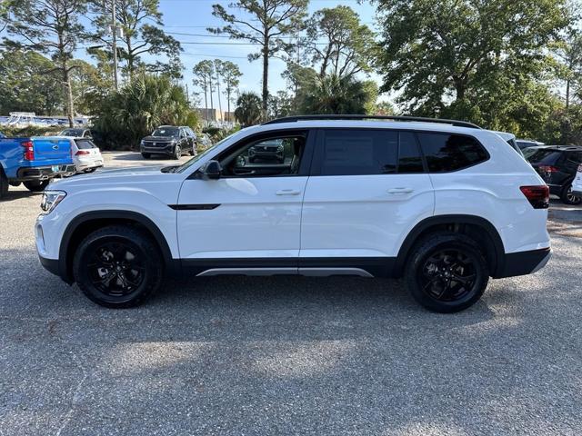 new 2025 Volkswagen Atlas car, priced at $45,906