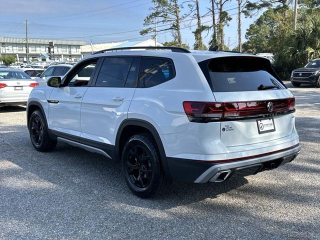 new 2025 Volkswagen Atlas car, priced at $45,906