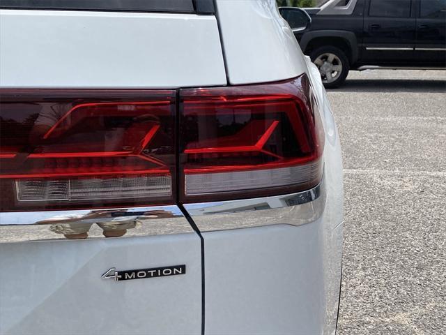 new 2025 Volkswagen Atlas car, priced at $39,454