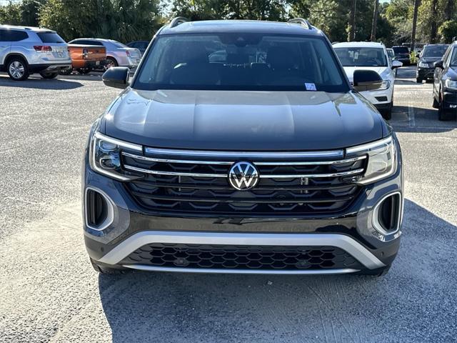 new 2025 Volkswagen Atlas car, priced at $46,098