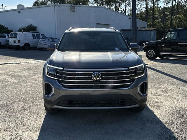 new 2025 Volkswagen Atlas car, priced at $43,295