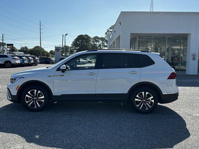 new 2024 Volkswagen Tiguan car, priced at $29,311