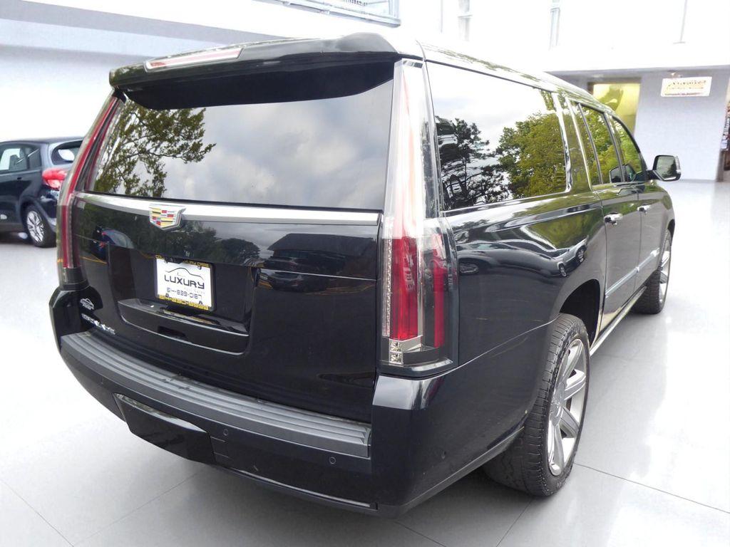 used 2020 Cadillac Escalade ESV car, priced at $29,963