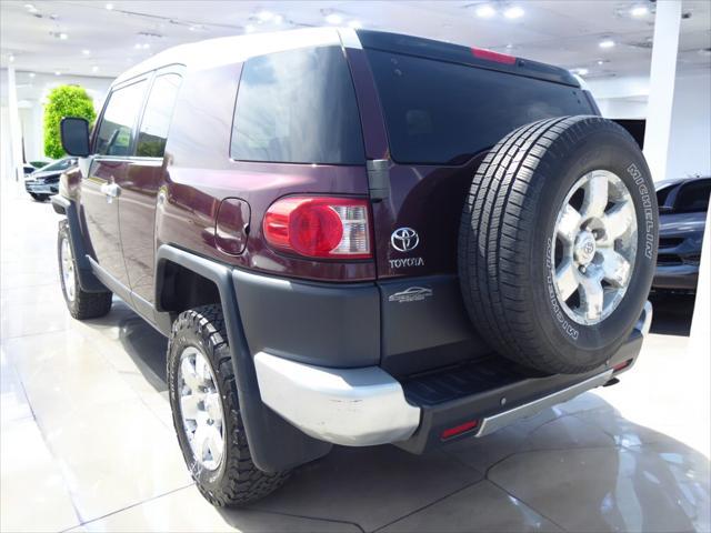 used 2007 Toyota FJ Cruiser car, priced at $12,963