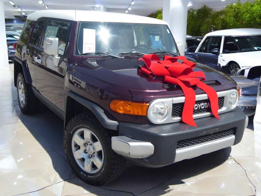 used 2007 Toyota FJ Cruiser car, priced at $12,963