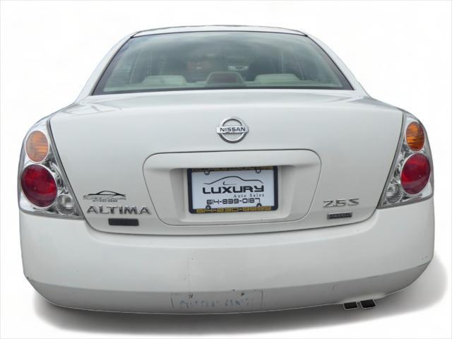 used 2006 Nissan Altima car, priced at $4,995