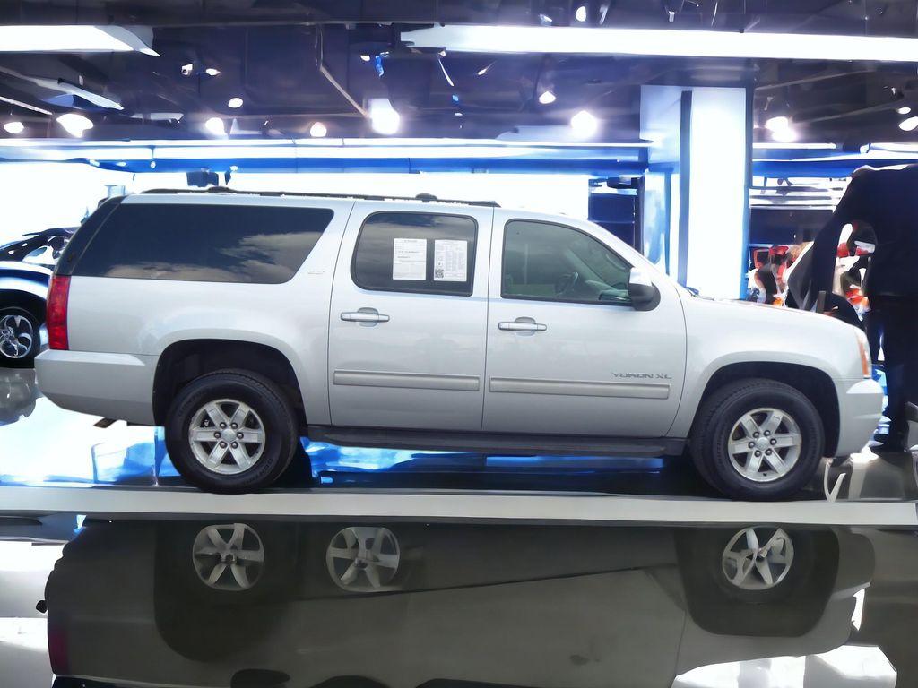 used 2013 GMC Yukon XL car, priced at $11,963