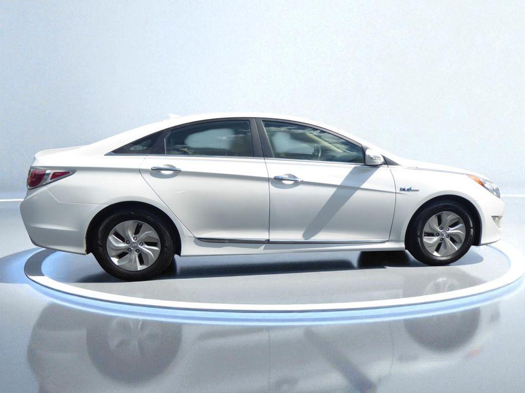 used 2015 Hyundai Sonata Hybrid car, priced at $9,963