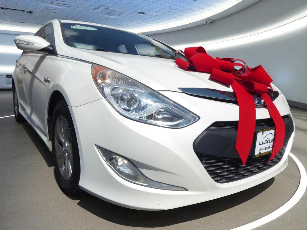used 2015 Hyundai Sonata Hybrid car, priced at $9,963
