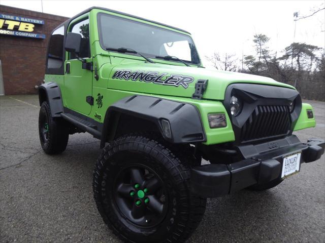 used 2001 Jeep Wrangler car, priced at $12,995