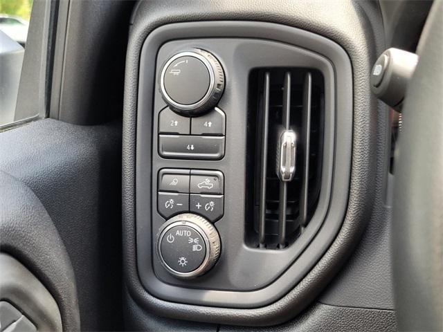 new 2025 Chevrolet Silverado 2500 car, priced at $50,911