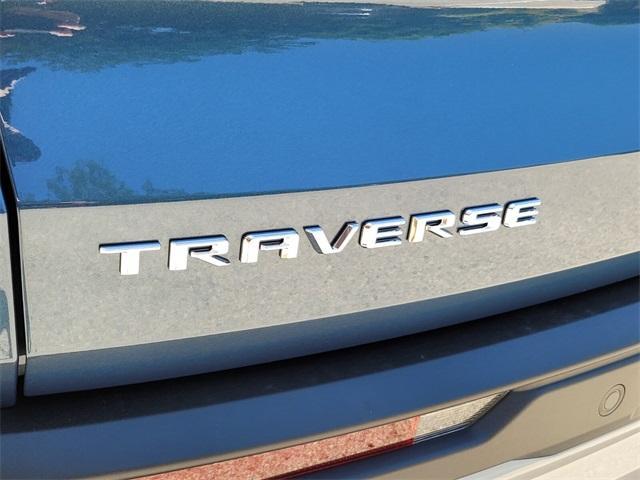 new 2025 Chevrolet Traverse car, priced at $43,095