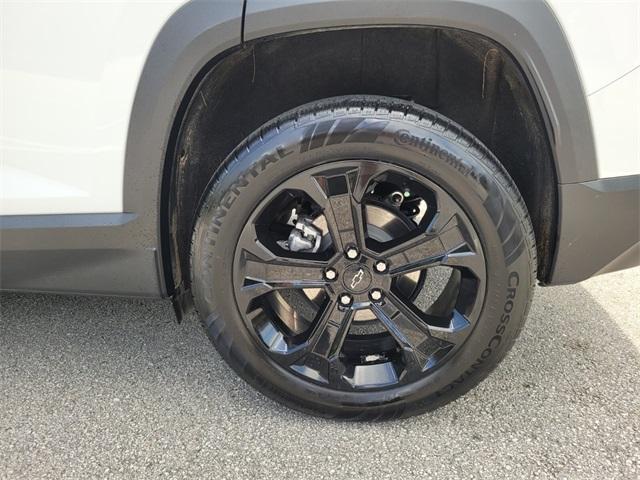 used 2025 Chevrolet Equinox car, priced at $25,900