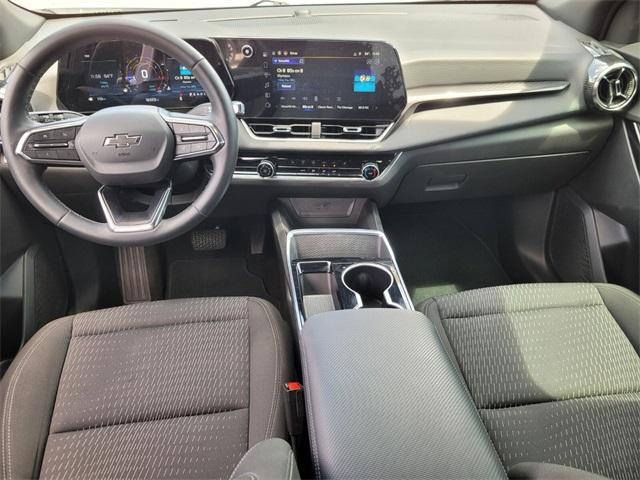 used 2025 Chevrolet Equinox car, priced at $25,900