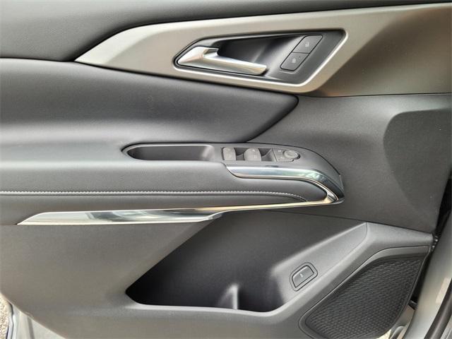new 2025 Chevrolet Traverse car, priced at $42,195