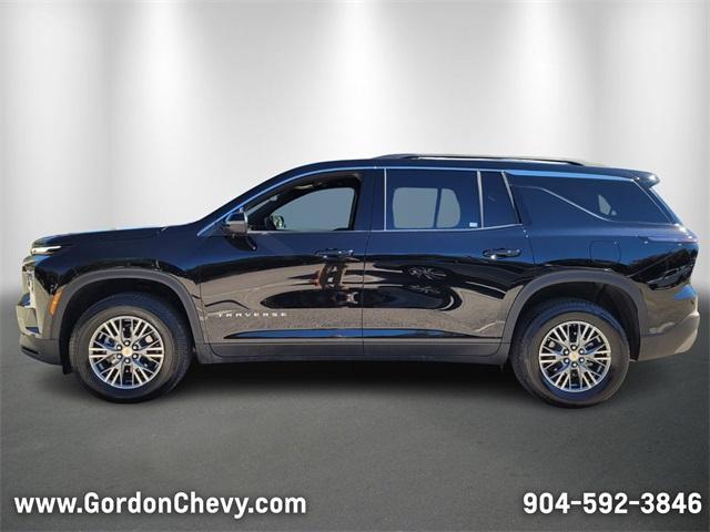 used 2025 Chevrolet Traverse car, priced at $38,900