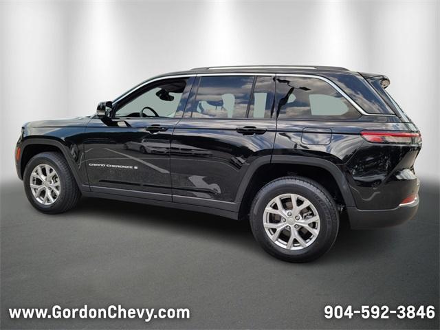 used 2022 Jeep Grand Cherokee car, priced at $31,000