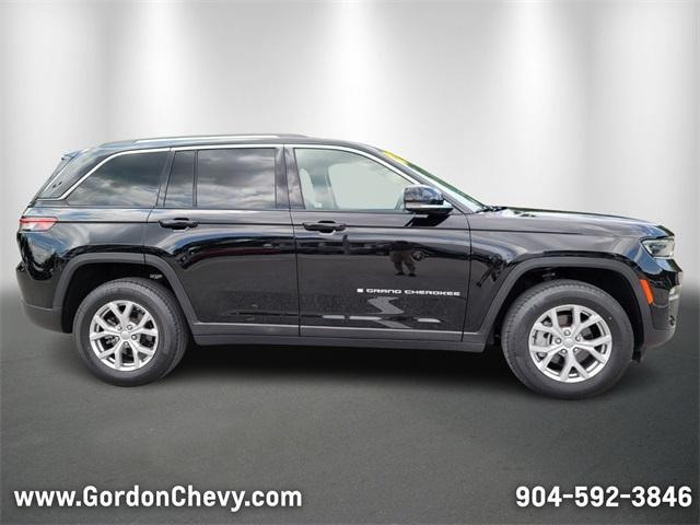 used 2022 Jeep Grand Cherokee car, priced at $31,000