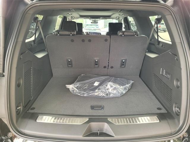 new 2025 Chevrolet Suburban car, priced at $80,384