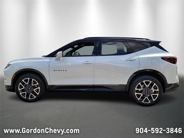 used 2024 Chevrolet Blazer car, priced at $37,900