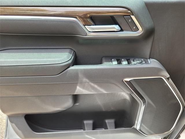 new 2025 Chevrolet Silverado 1500 car, priced at $51,005