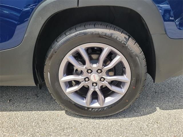 used 2022 GMC Terrain car, priced at $24,500