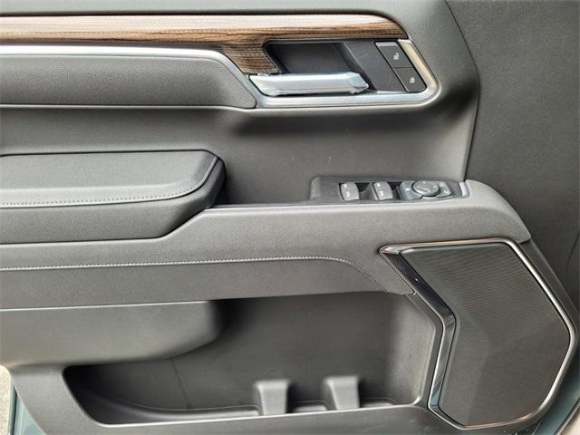new 2025 Chevrolet Silverado 1500 car, priced at $47,834