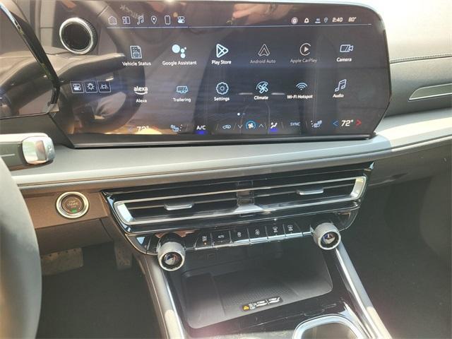 new 2025 Chevrolet Traverse car, priced at $42,535