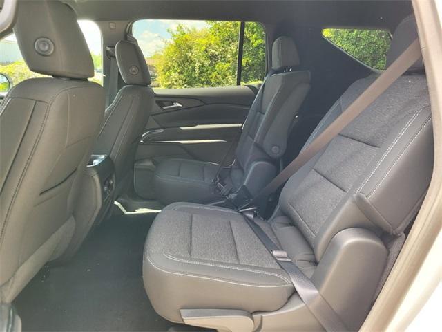 new 2025 Chevrolet Traverse car, priced at $42,535