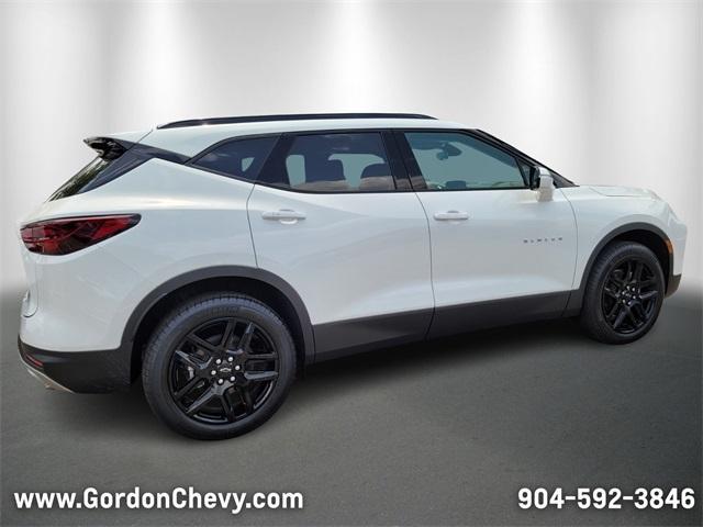 new 2025 Chevrolet Blazer car, priced at $40,962