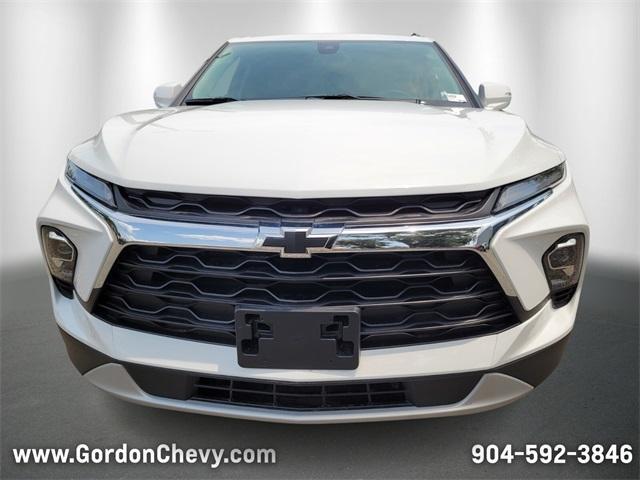 new 2025 Chevrolet Blazer car, priced at $40,962