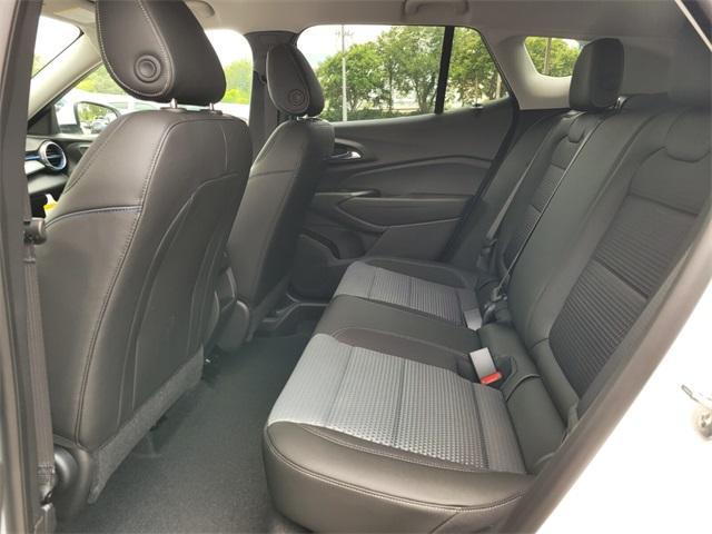 new 2025 Chevrolet Trax car, priced at $24,095