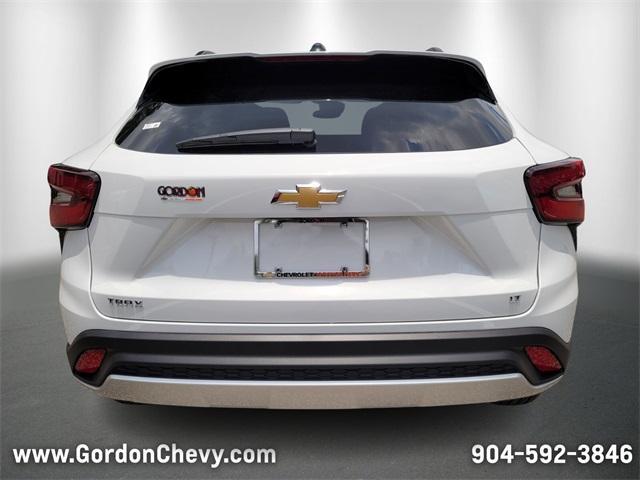 new 2025 Chevrolet Trax car, priced at $24,095