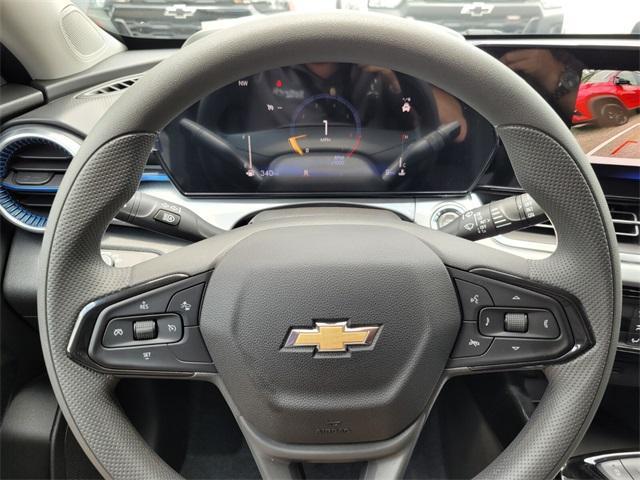 new 2025 Chevrolet Trax car, priced at $24,095
