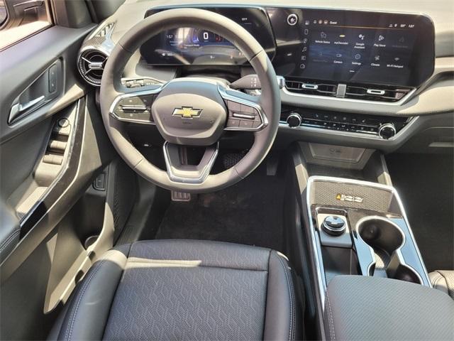 new 2026 Chevrolet Equinox car, priced at $30,443