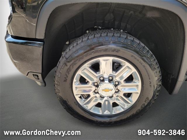 new 2025 Chevrolet Silverado 3500 car, priced at $77,022