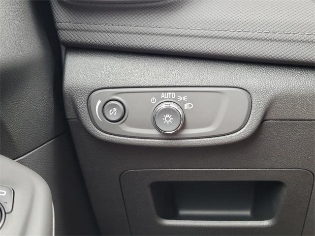 new 2026 Chevrolet TrailBlazer car, priced at $28,182