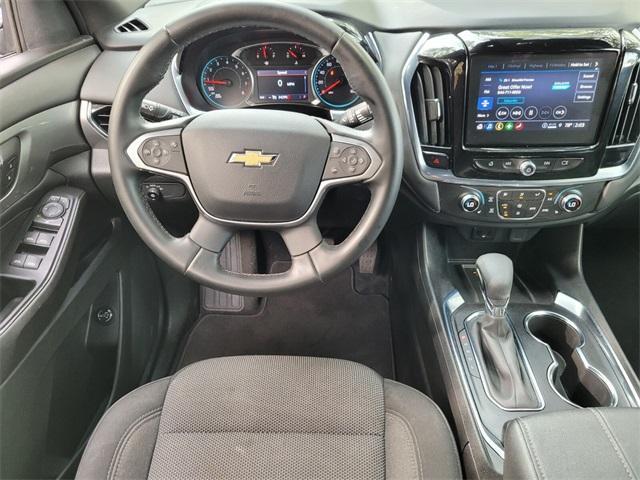 used 2023 Chevrolet Traverse car, priced at $29,950