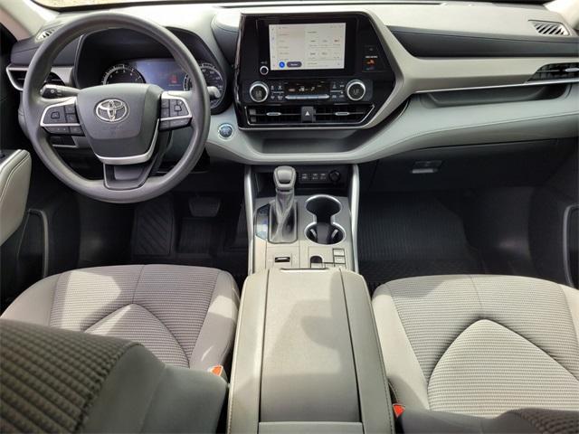 used 2023 Toyota Highlander car, priced at $33,850