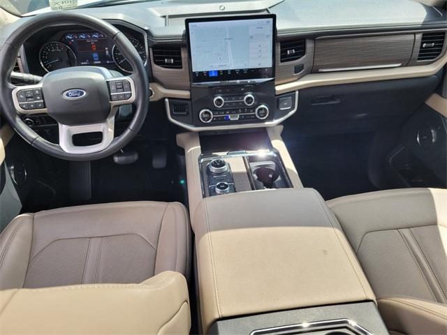 used 2024 Ford Expedition car, priced at $58,900