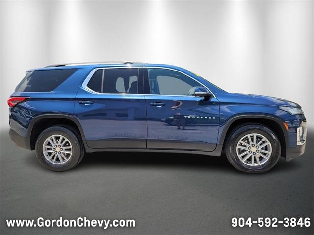 used 2022 Chevrolet Traverse car, priced at $31,300