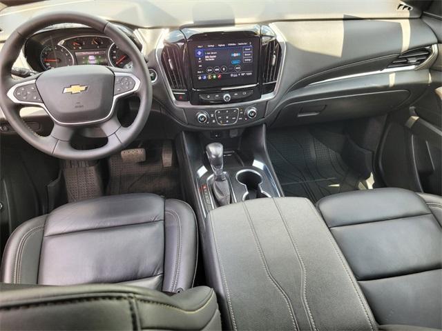 used 2022 Chevrolet Traverse car, priced at $31,300