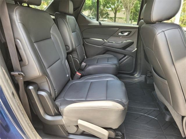 used 2022 Chevrolet Traverse car, priced at $31,300